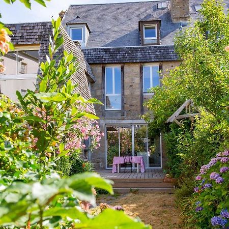 Le 74 Bed & Breakfast Авранш Екстериор снимка